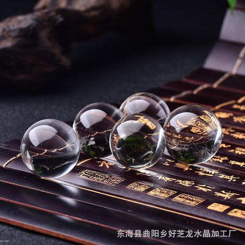 天然白水晶球 原石打磨的家居艺术与净化之选